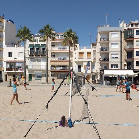 Entre Pinos P1 Beach Apartment Torredembarra Dış mekan fotoğraf